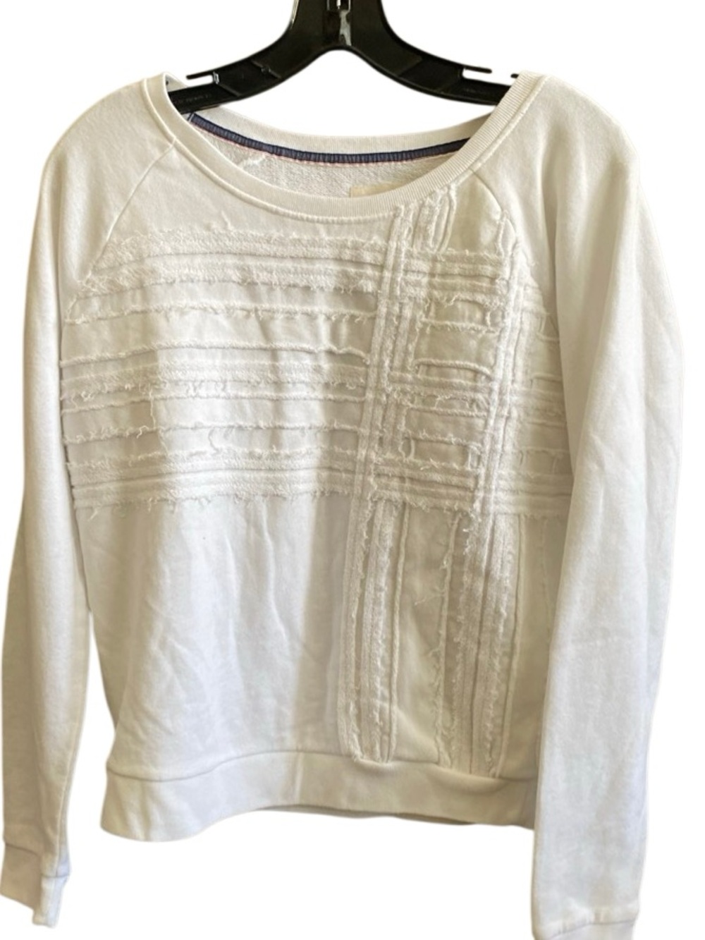 Levi’s White Textured 100% Cotton Long Sleeve Sweatshirt. Size Medium.